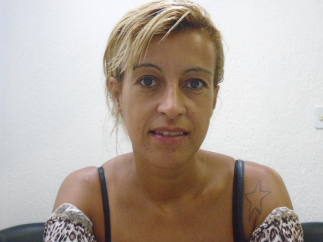 Camila , 34 anos, divorciado(a), 4
